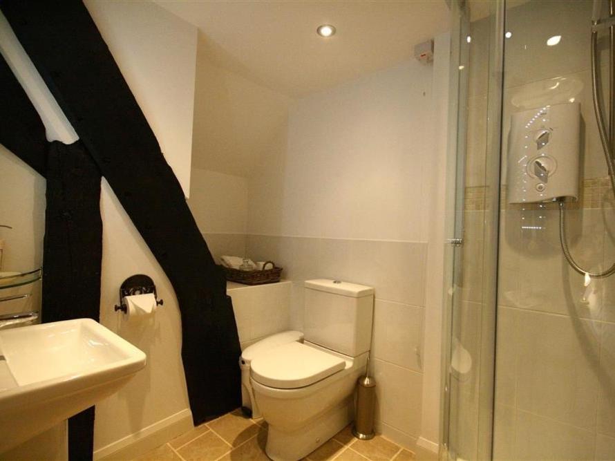 Tumbledown Villa Broadway  Buitenkant foto