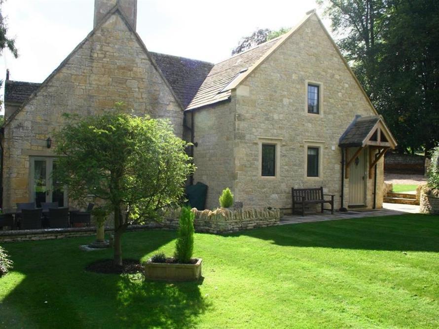 Tumbledown Villa Broadway  Buitenkant foto
